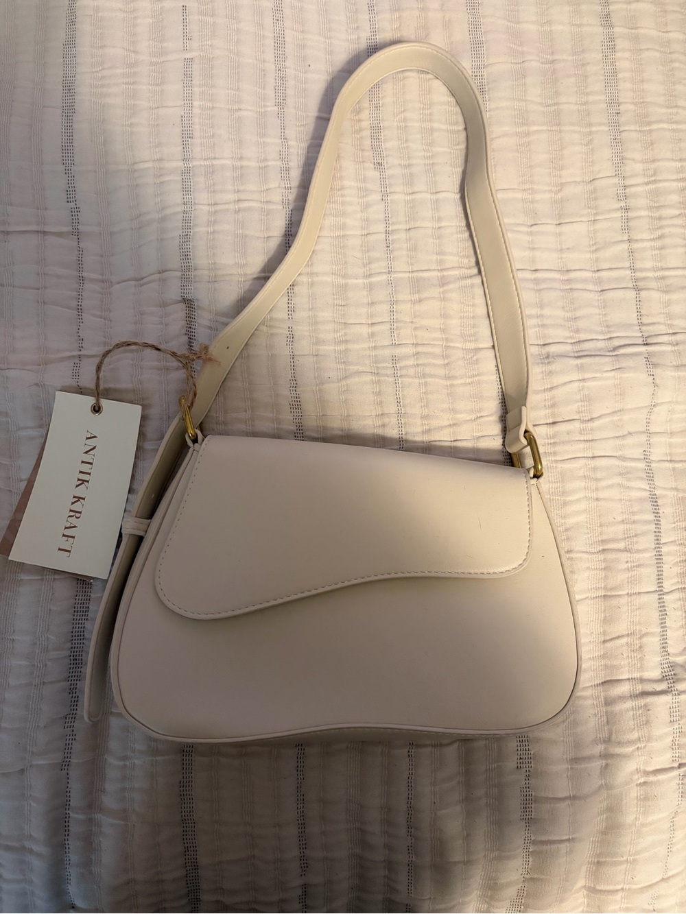 ANTIK KRAFT Ivory Cream Shoulder Bag with Curved Flap